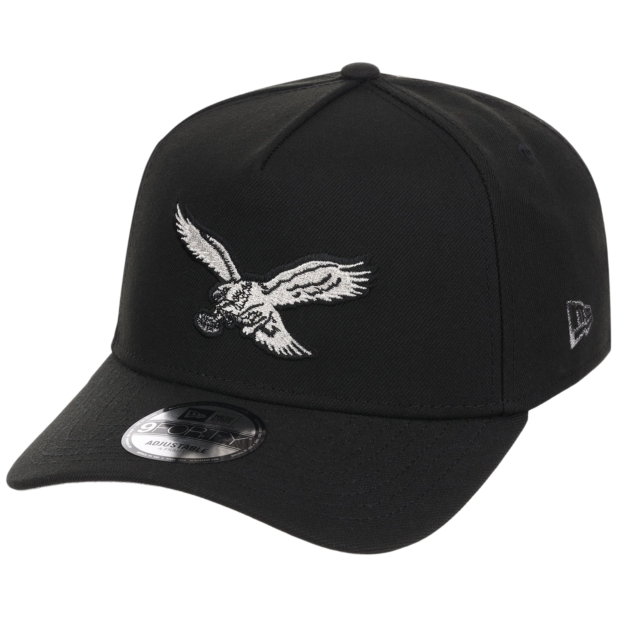 Philadelphia Eagles NFL Liquid Titanium New Era 9FORTY