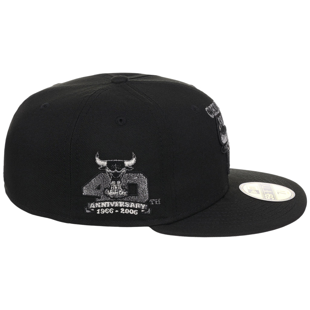 Chicago Bulls NBA Liquid Titanium New Era 59FIFTY