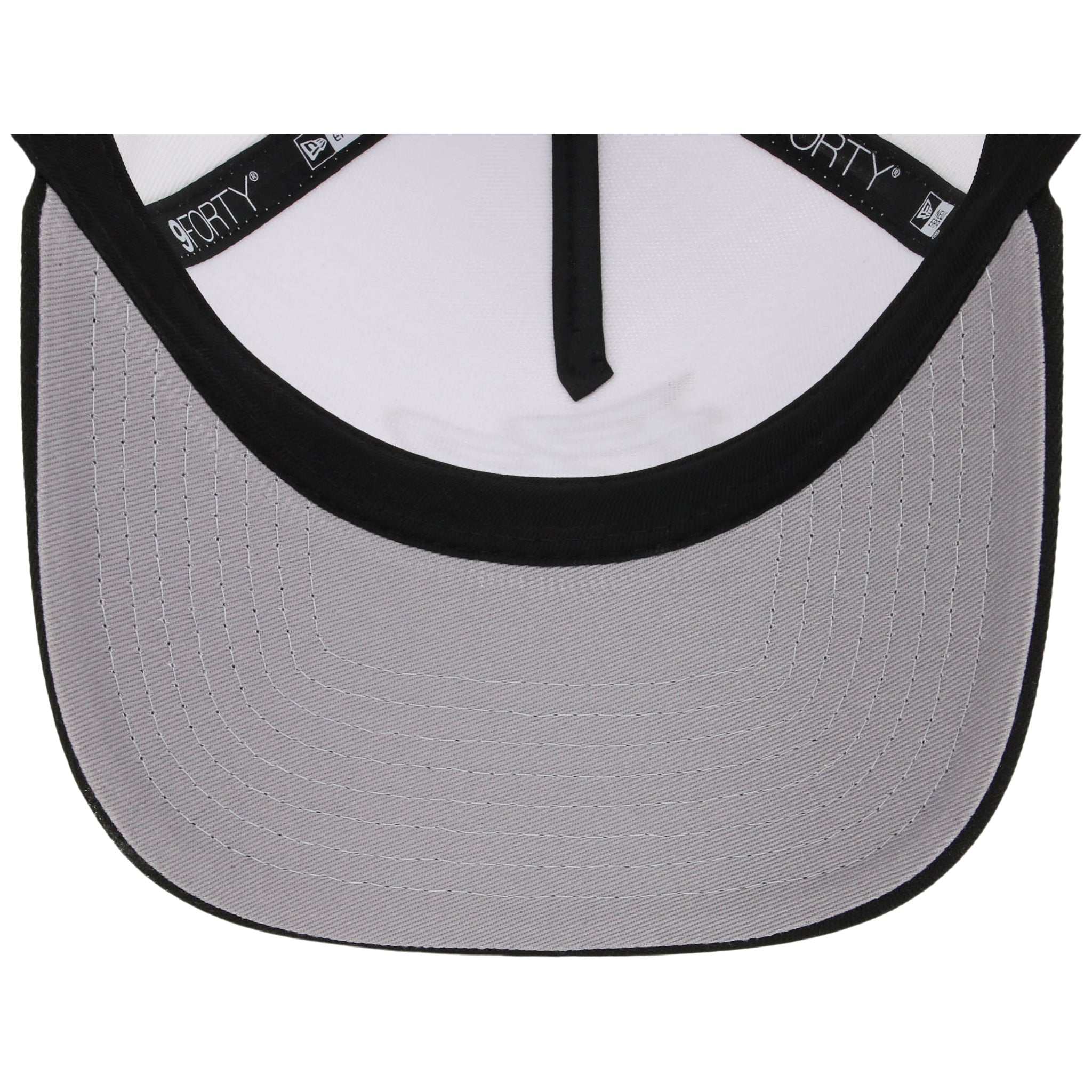 Puerto Rico Crown the Country New Era 9FORTY (White/Black)