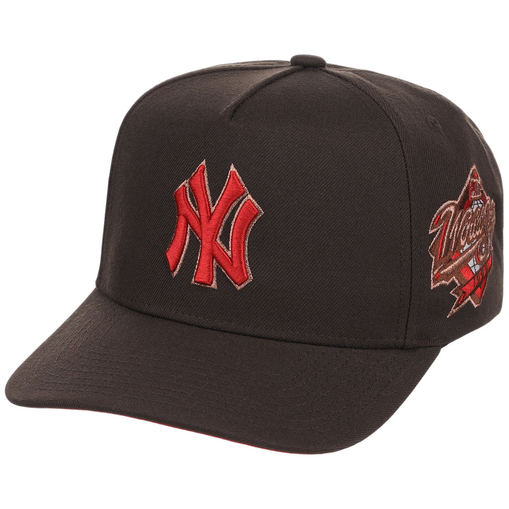 New York Yankees MLB Gold Digger Mitcell & Ness Pro Pinch – 4