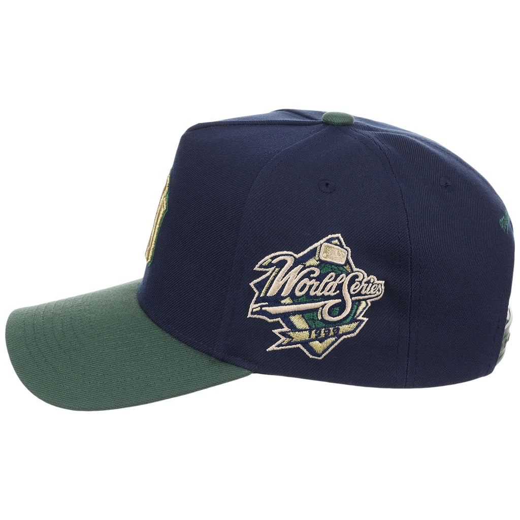 New York Yankees MLB Deep Woods Mitcell & Ness Pro Pinch