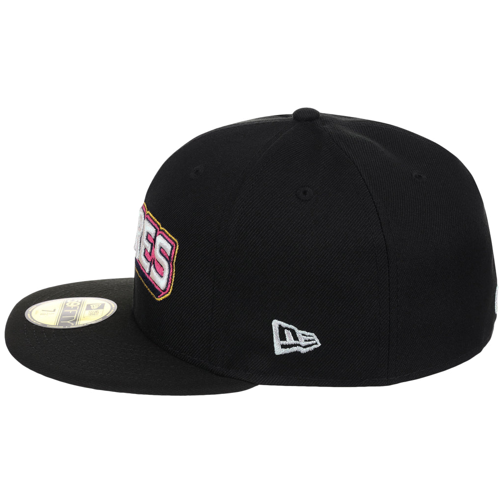 San Diego Padres MLB City Connect - Black Metallics New Era 59FIFTY