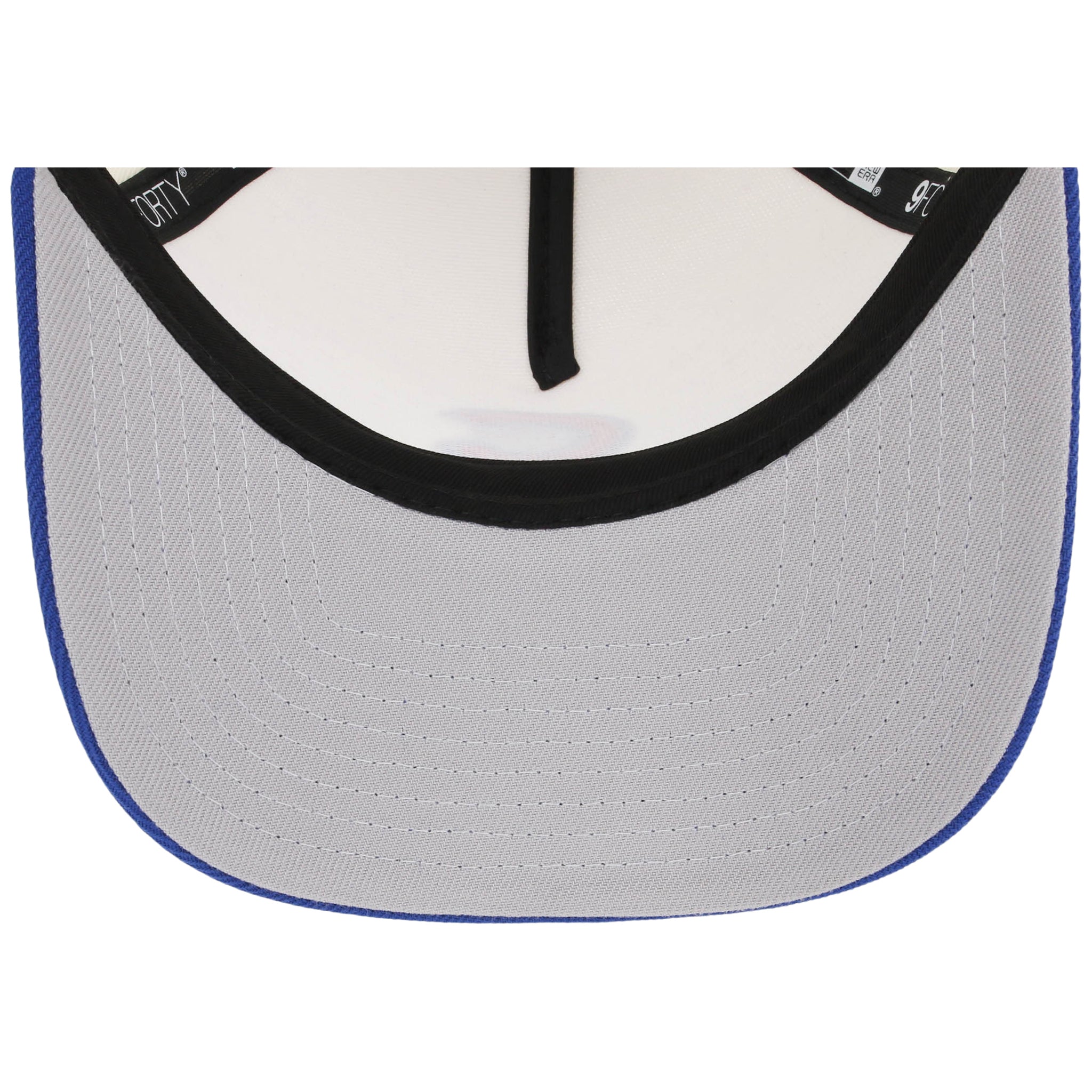 Chicago Cubs Women's New Era 9FORTY Chrome OTC A-Frame