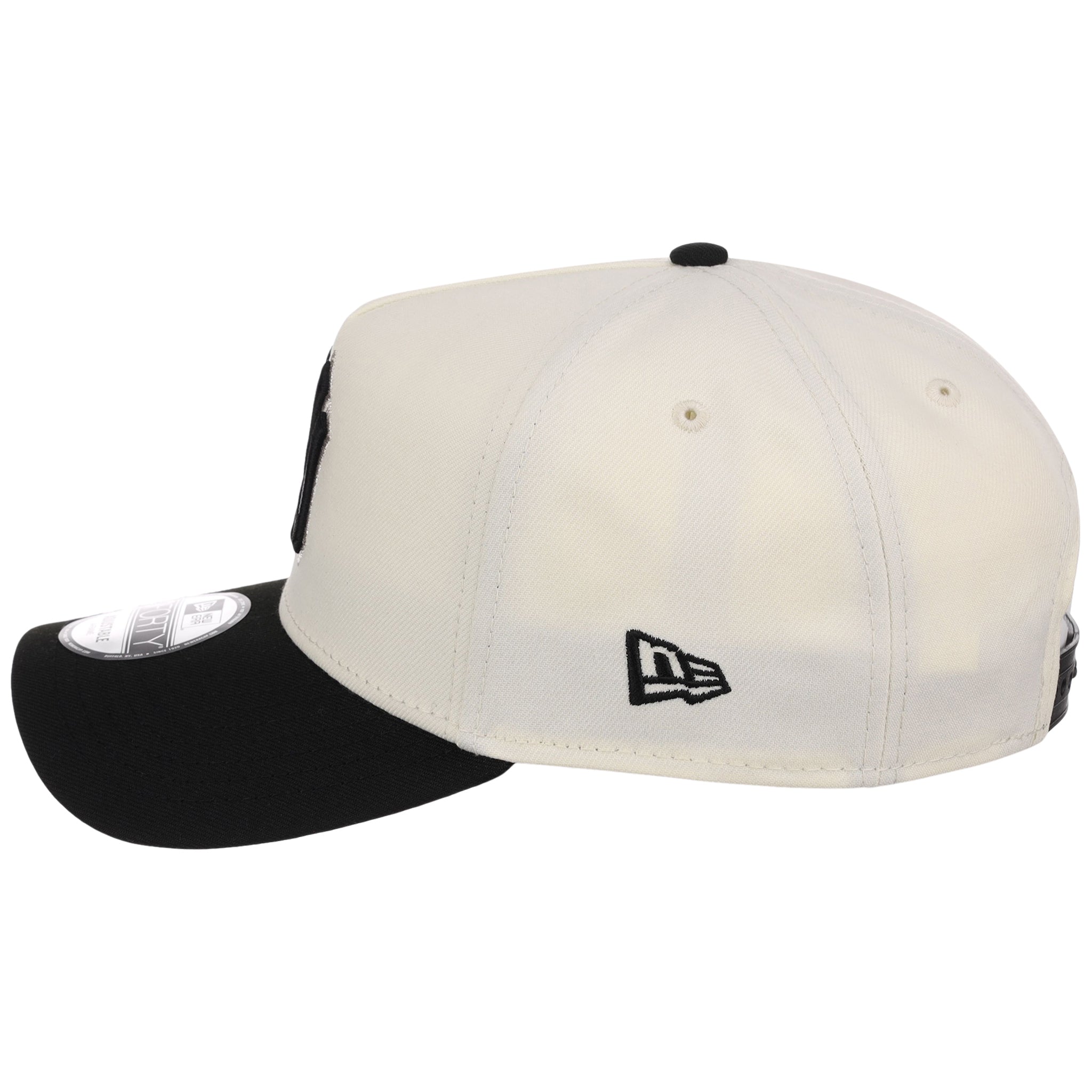 New York Yankees MLB Chrome x Black FASHION CORE New Era 9FORTY A-Frame