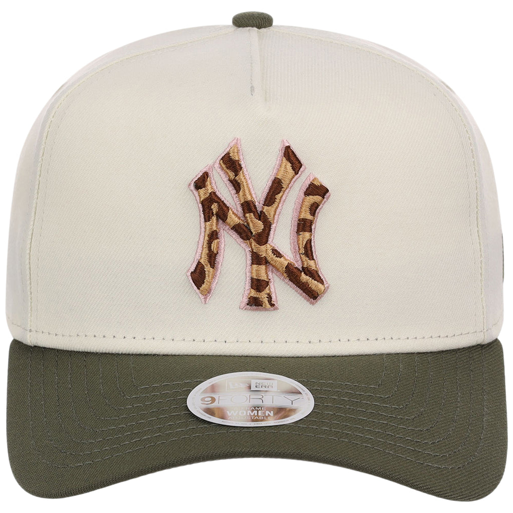 New York Yankees Cheetah Women's New Era 9FORTY A-Frame