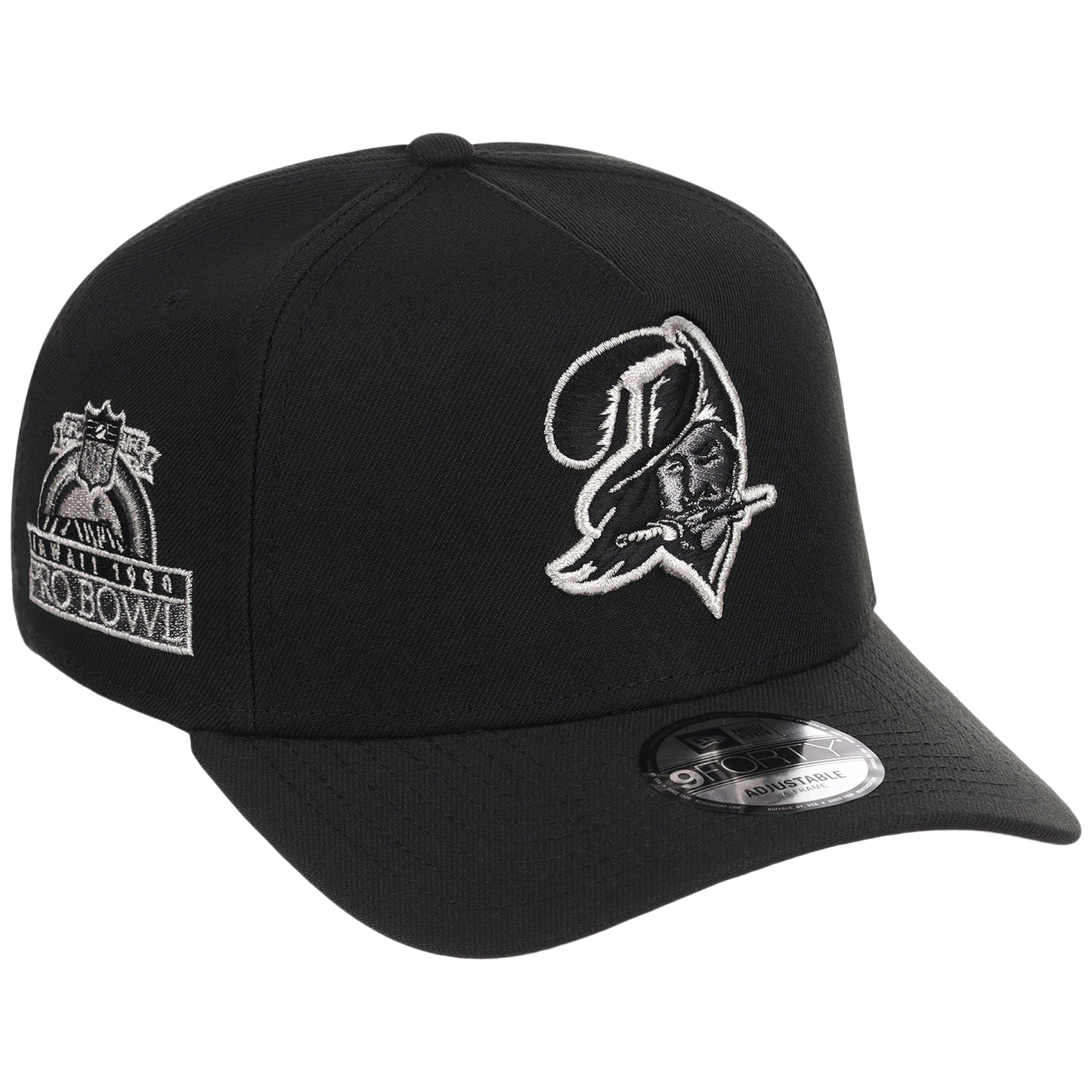 Tampa Bay Buccaneers NFL Liquid Titanium New Era 9FORTY