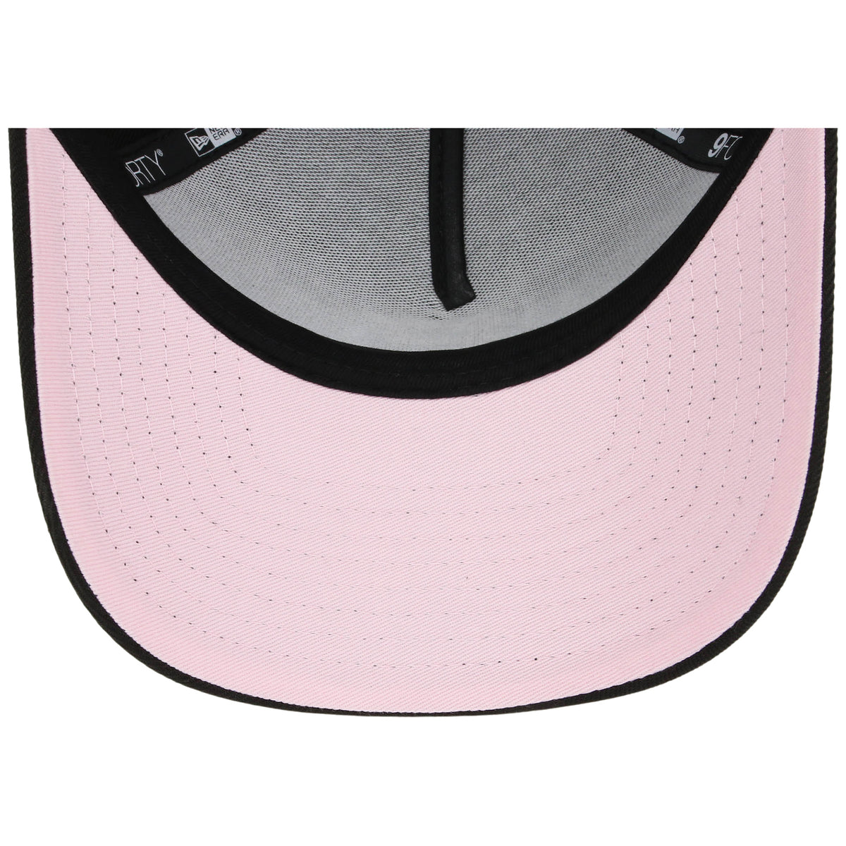 Cleveland Guardians MLB Black x Pink FASHION CORE New Era 9FORTY A-Frame
