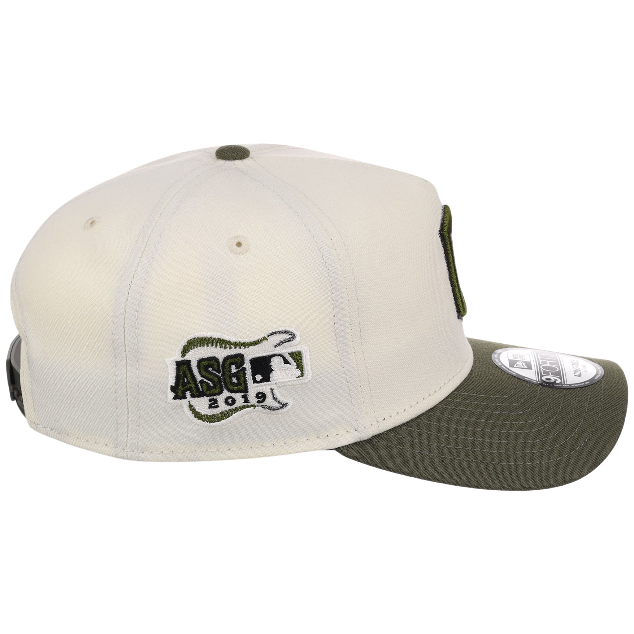 Cleveland Guardians MLB Chrome Olive New Era 9FORTY