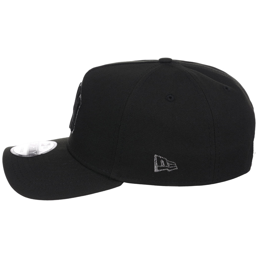 New York Yankees MLB Black x Pewter FASHION CORE New Era 9FORTY A-Frame