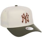 New York Yankees Cheetah Women's New Era 9FORTY A-Frame
