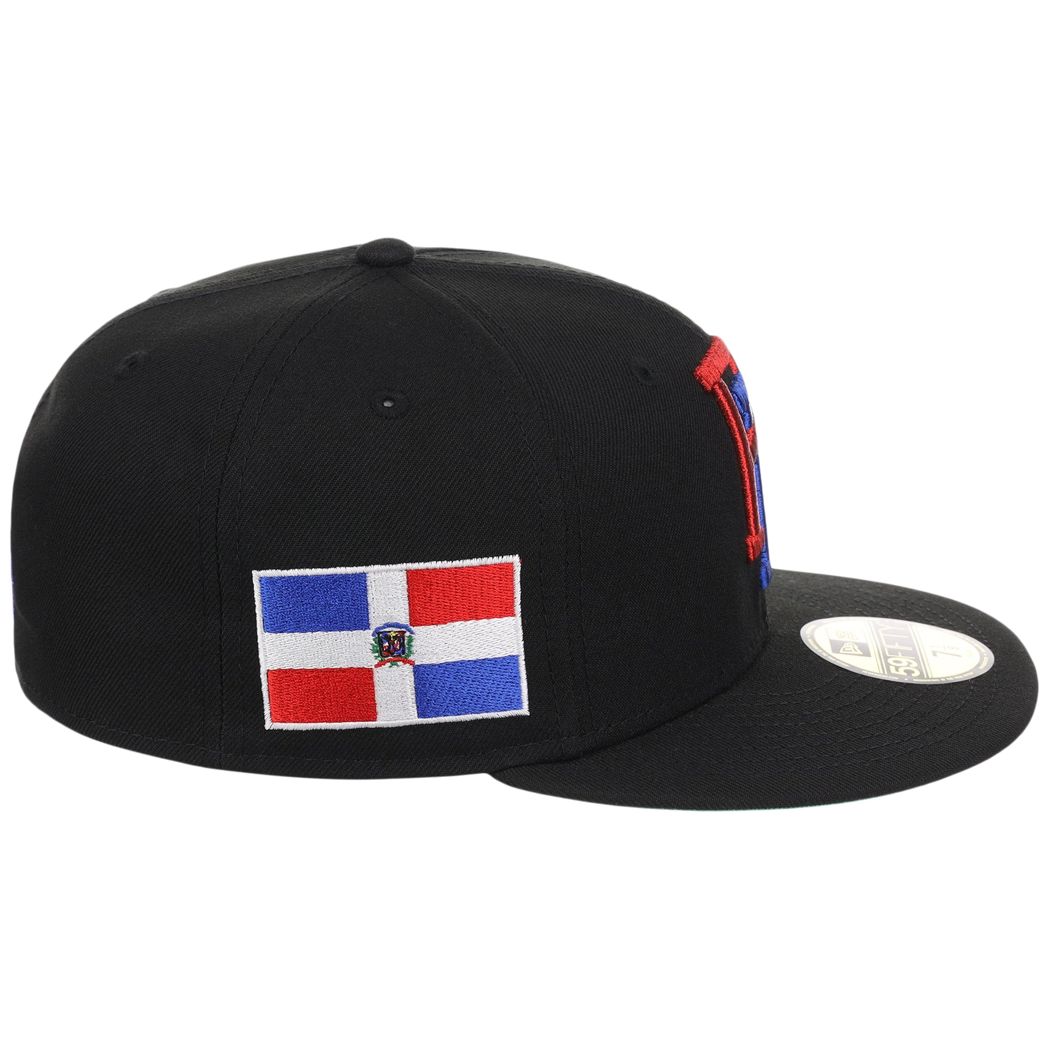 Crown the Country: Dominican Republic New Era 59FIFTY (Black/Black)