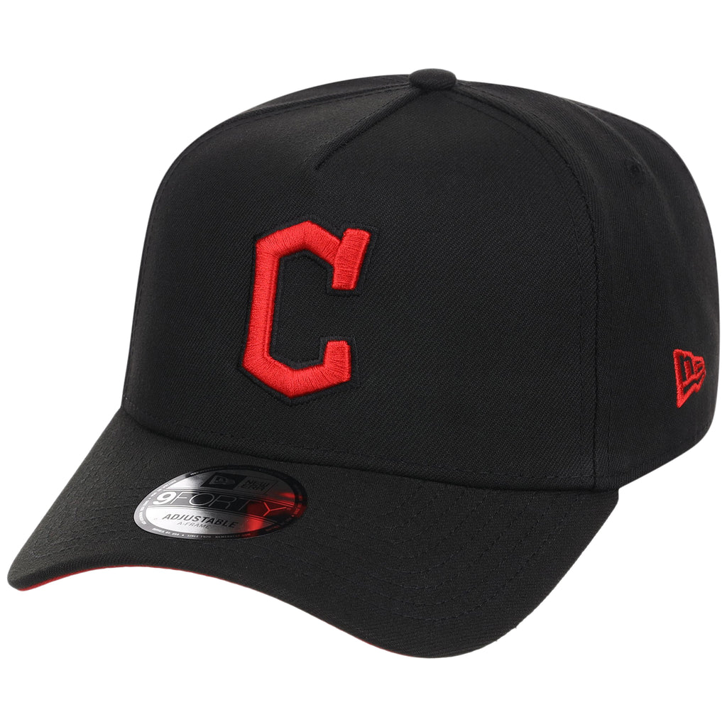 Cleveland Guardians MLB Black x Red FASHION CORE New Era 9FORTY A-Frame