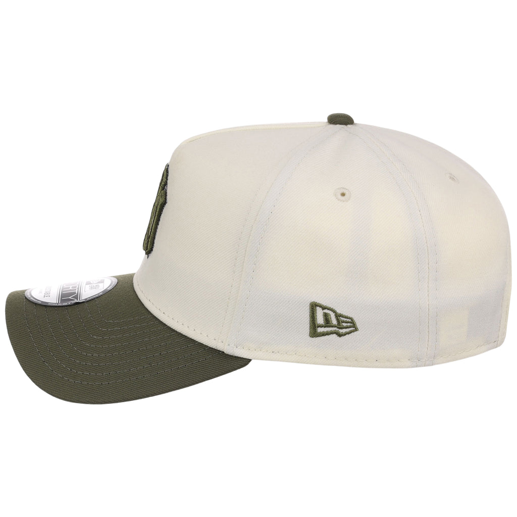 New York Yankees MLB Chrome Olive New Era 9FORTY