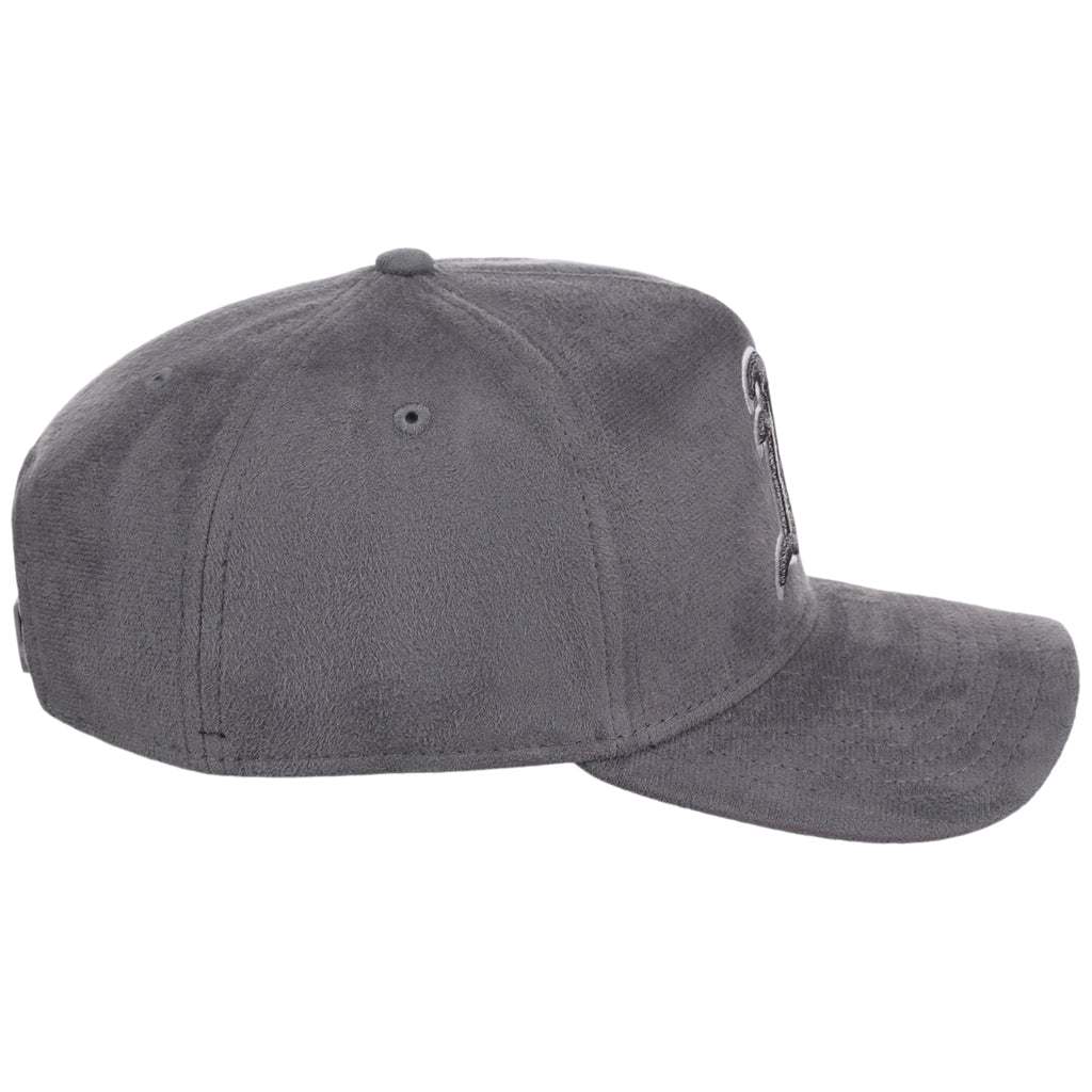 Oakland Athletics MLB Gray x Suede FASHION CORE New Era 9FORTY A-Frame