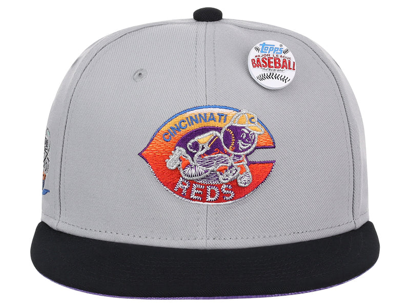 Cincinnati Reds MLB Topps Chrome Collection Cosmic Fitted