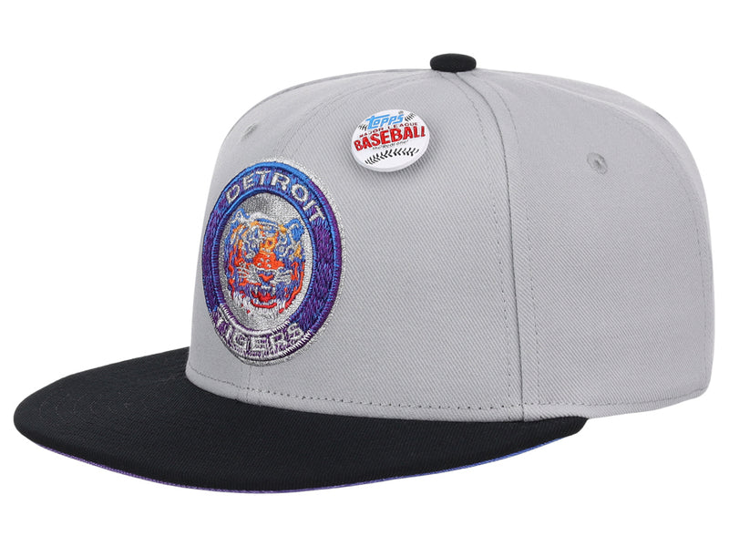 Detroit Tigers MLB Topps Chrome Collection Cosmic Fitted