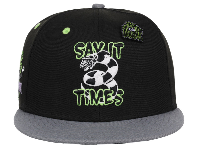 BEETLEJUICE BEETLEJUICE Chills & Thrills Fitted