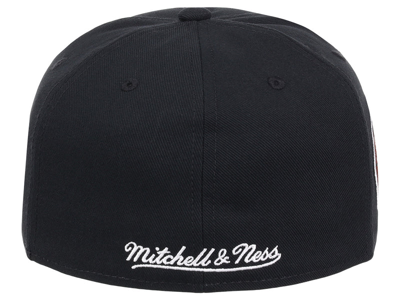 Philadelphia 76ers ASSC X NBA Fitted