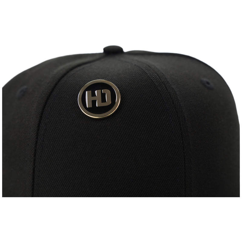 Lids Hat Drop Logo Pin Gold/Black