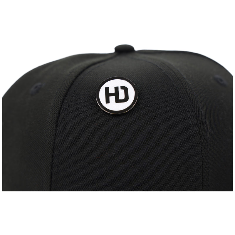 Lids Hat Drop Logo Pin Black/White