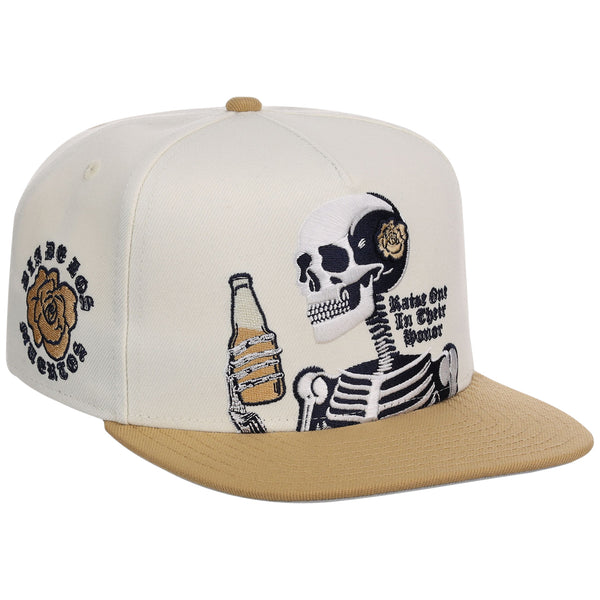 Modelo x Lids HD Día de los Muertos ‘Raise One’ White/Tan