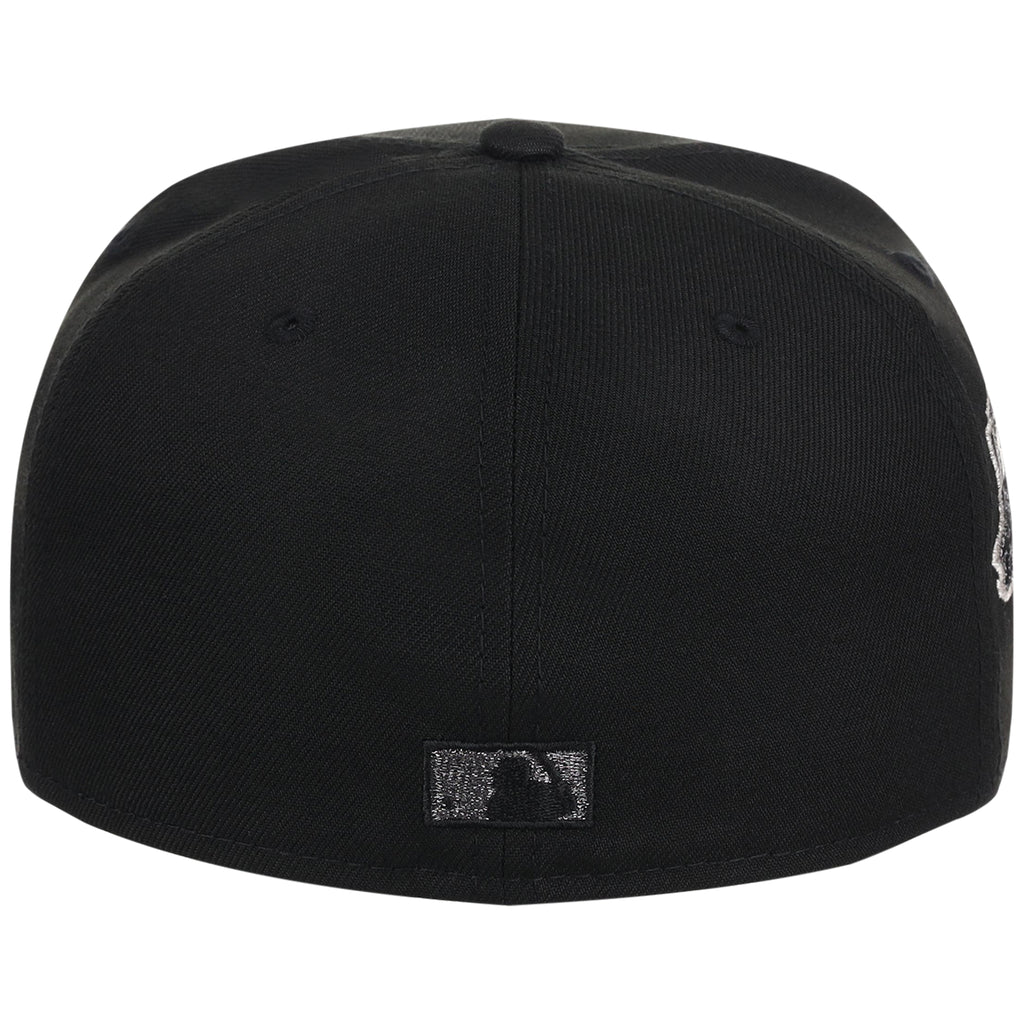 San Diego Padres MLB Liquid Titanium New Era 59FIFTY
