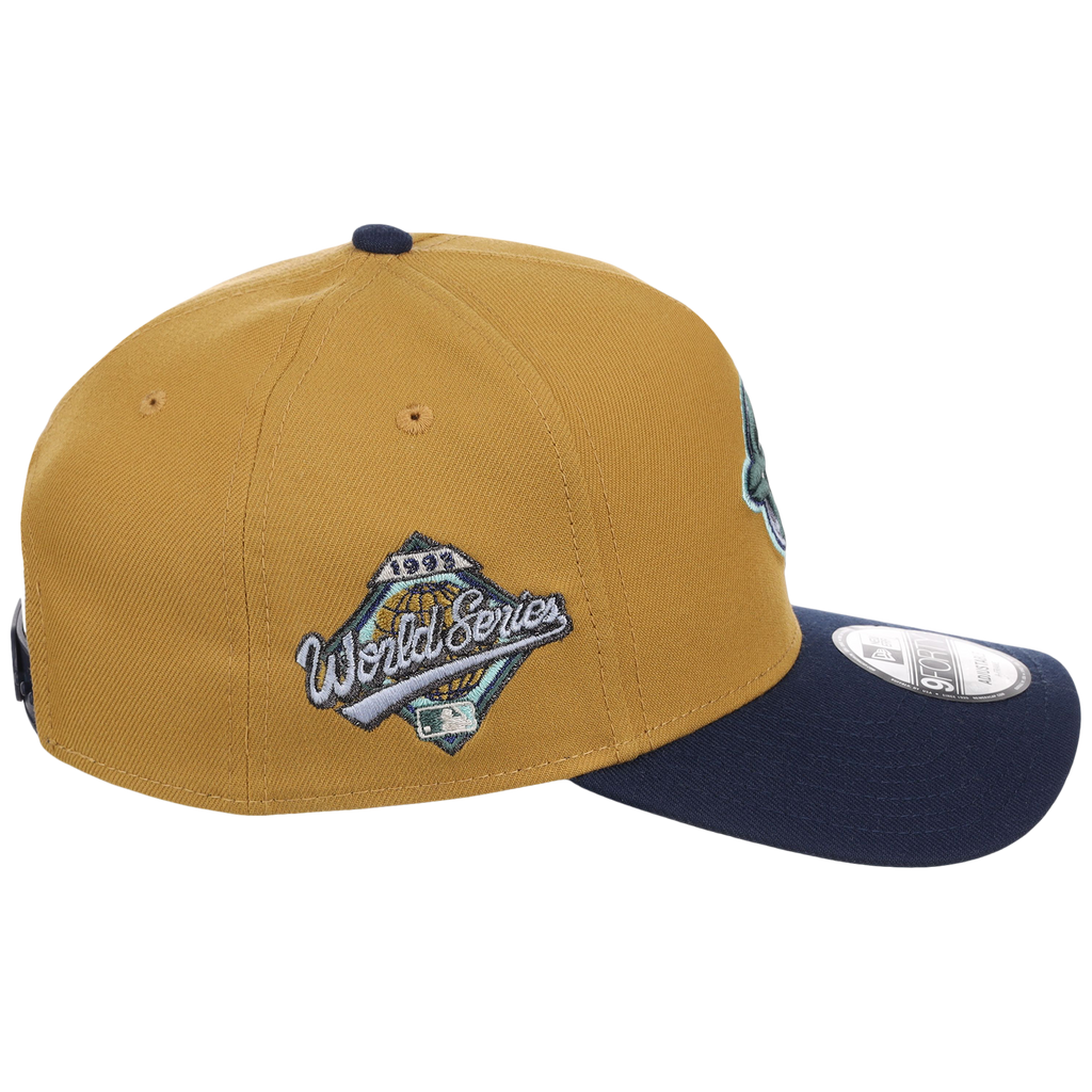 Toronto Blue Jays MLB Dusted Navy New Era 9FORTY
