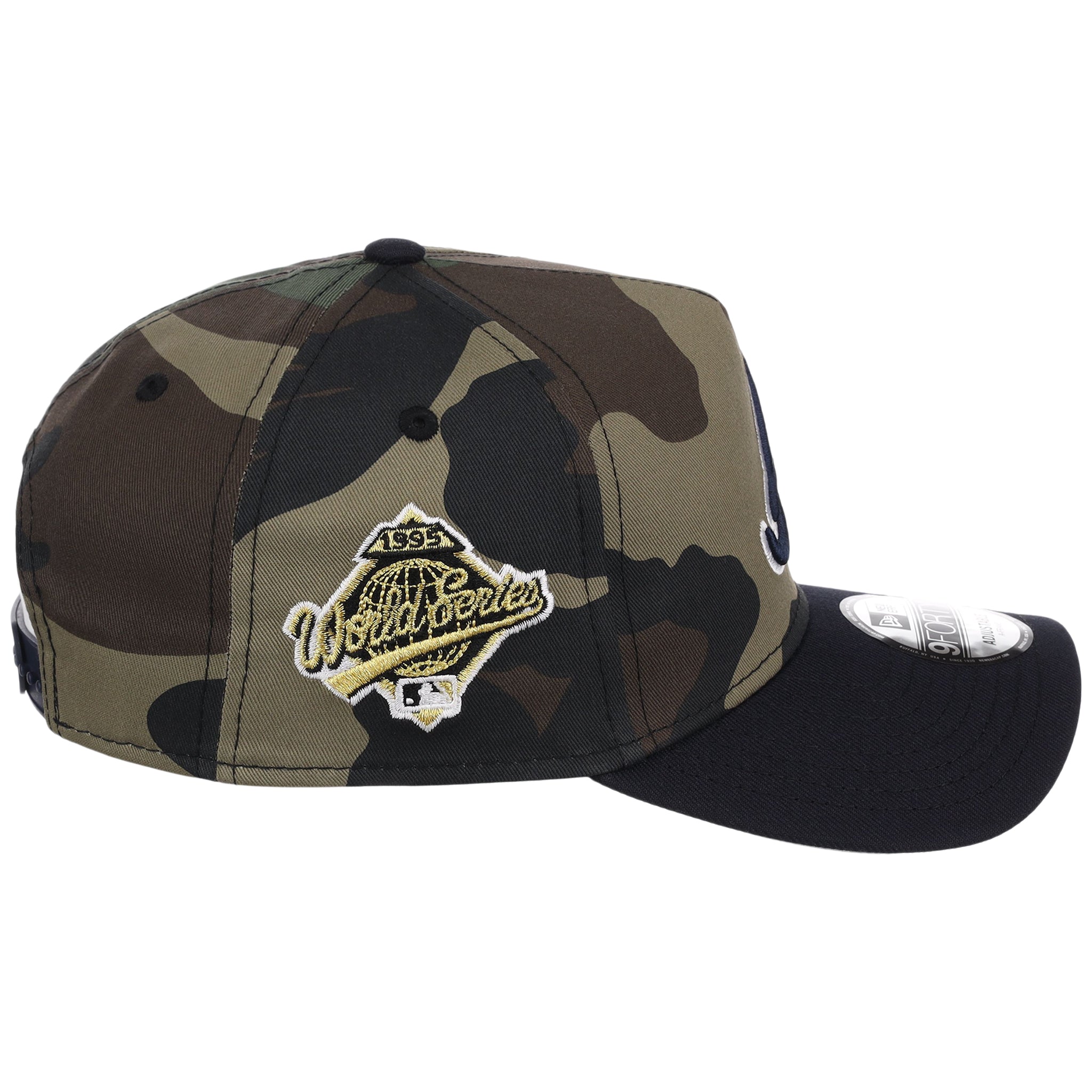 Atlanta Braves MLB Woodland Contrast New Era 9FORTY
