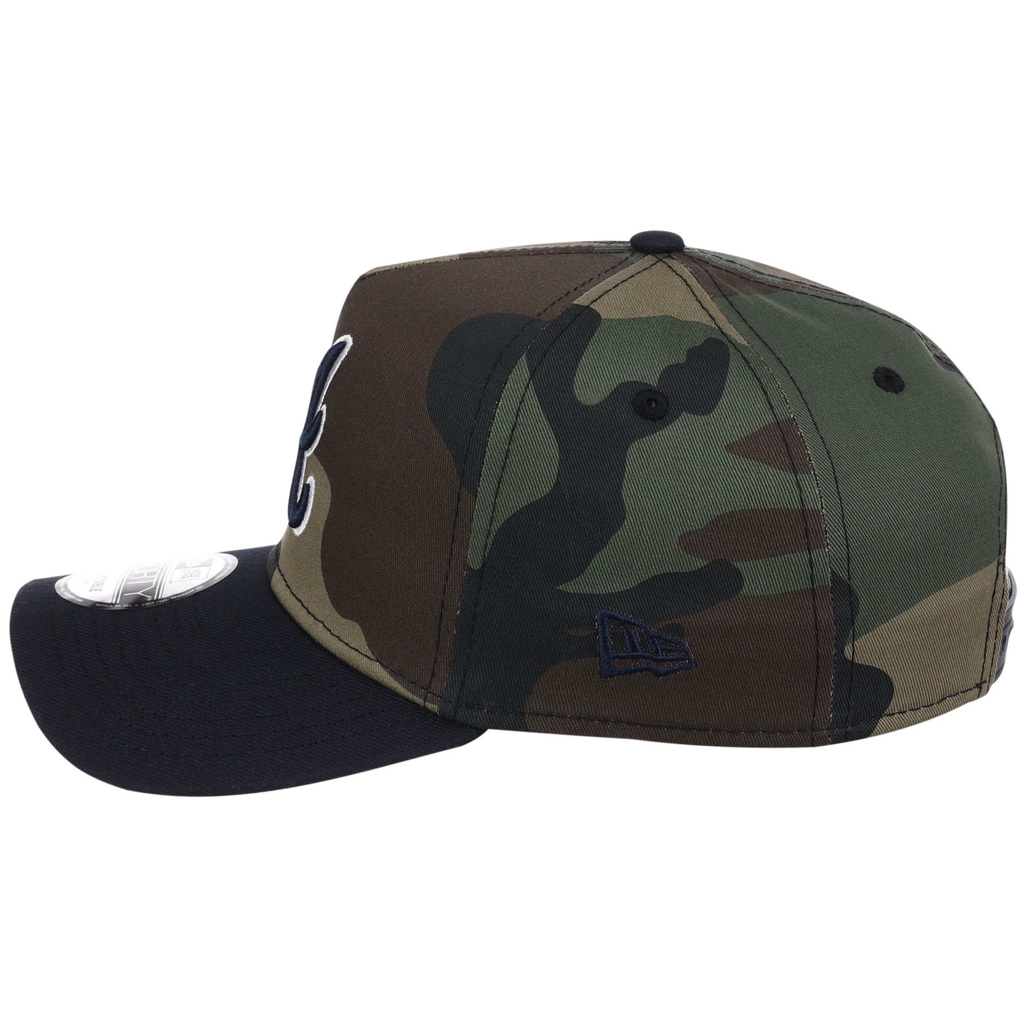 Atlanta Braves MLB Woodland Contrast New Era 9FORTY