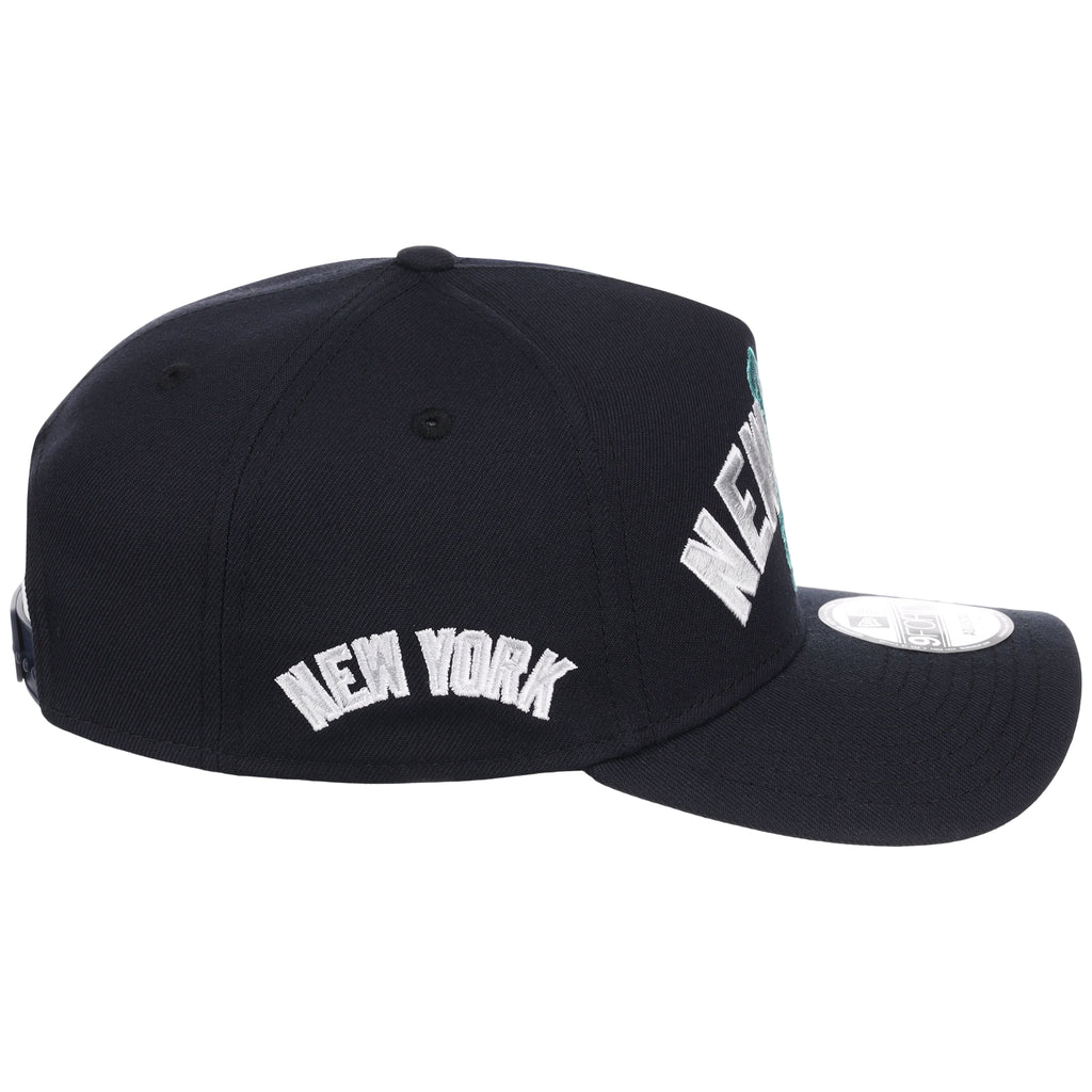 New York Yankees - New York Crown the City -  Liberty  New Era 9FORTY - Navy/Navy