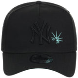New York Yankees - New York Crown the City -  Liberty Element  New Era 9FORTY - Black/Black