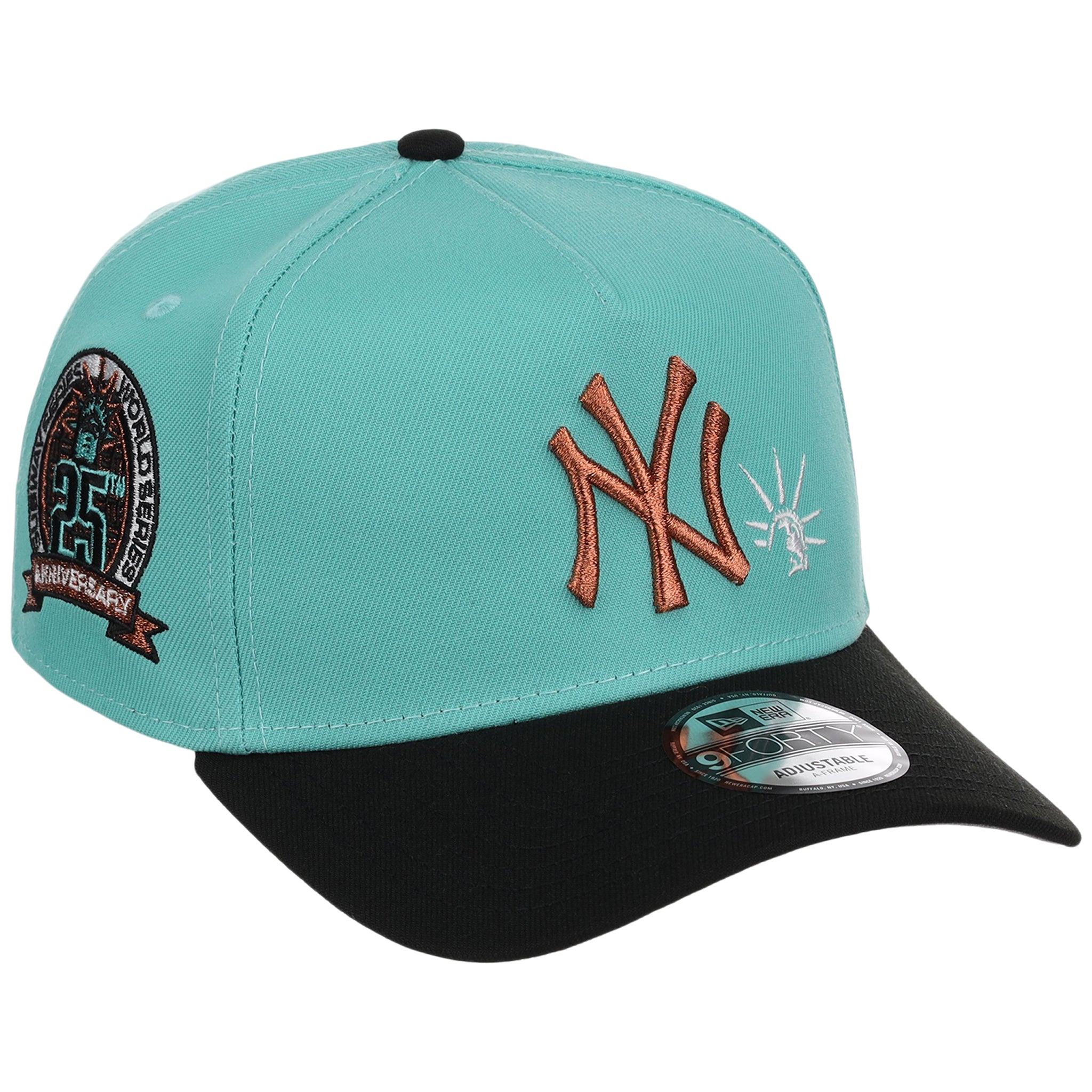 New York Yankees - New York Crown the City -  Liberty Element  New Era 9FORTY - Mint/Black