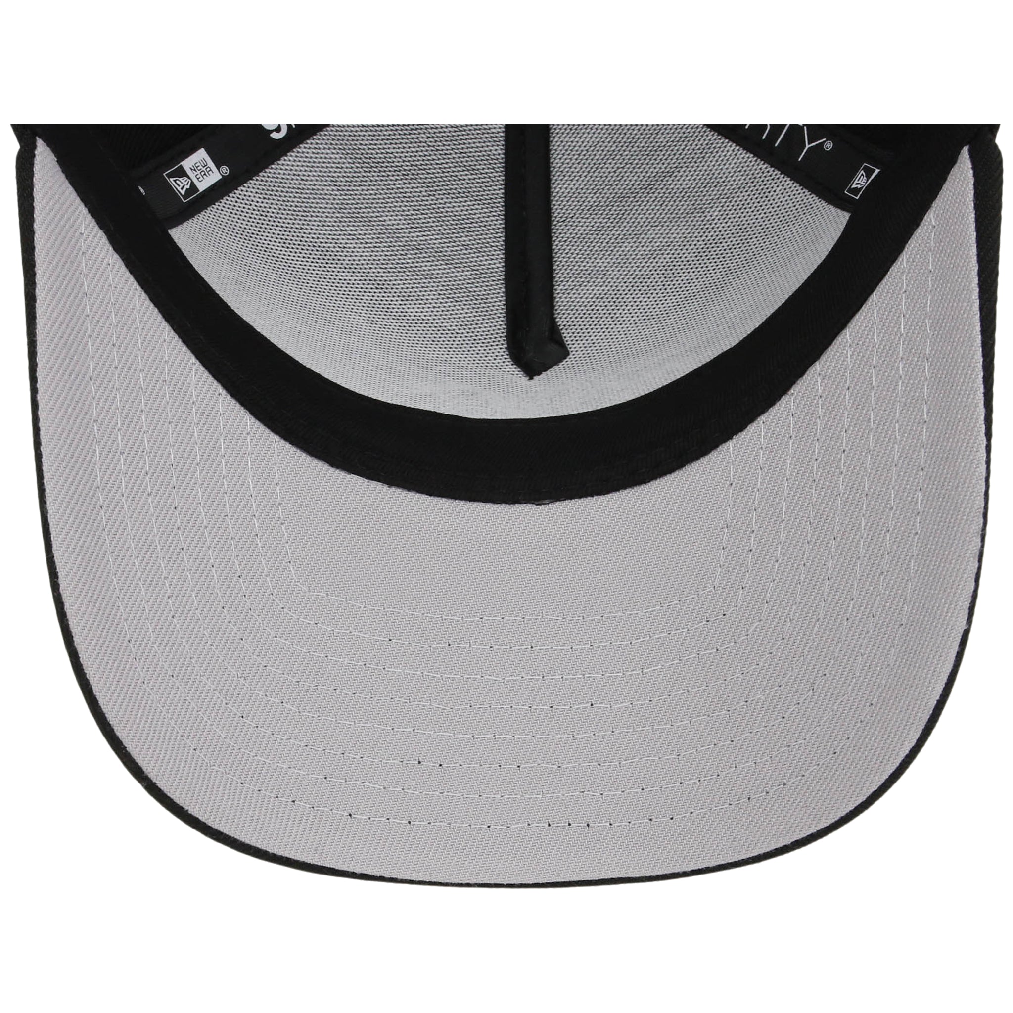 New York Yankees - New York Crown the City -  Rose  New Era 9FORTY - Black/Black