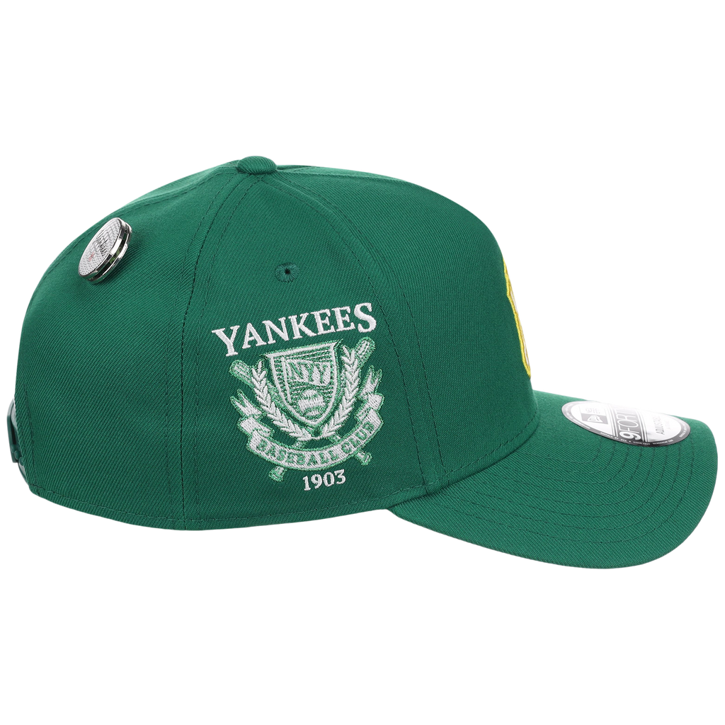 New York Yankees MLB Augusta Bloom New Era 9FORTY w/ Golf Pin