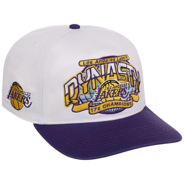 Los Angeles Lakers NBA Champ '47 Hitch Collection - 17x Champions Los Angeles Lakers NBA Champ '47 Hitch Collection - 17x Champions
