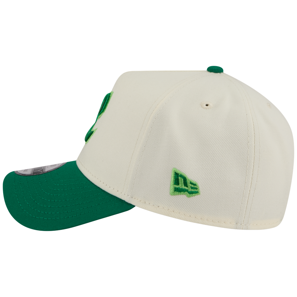 Cleveland Guardians MLB Chrome Paddy New Era 9FORTY
