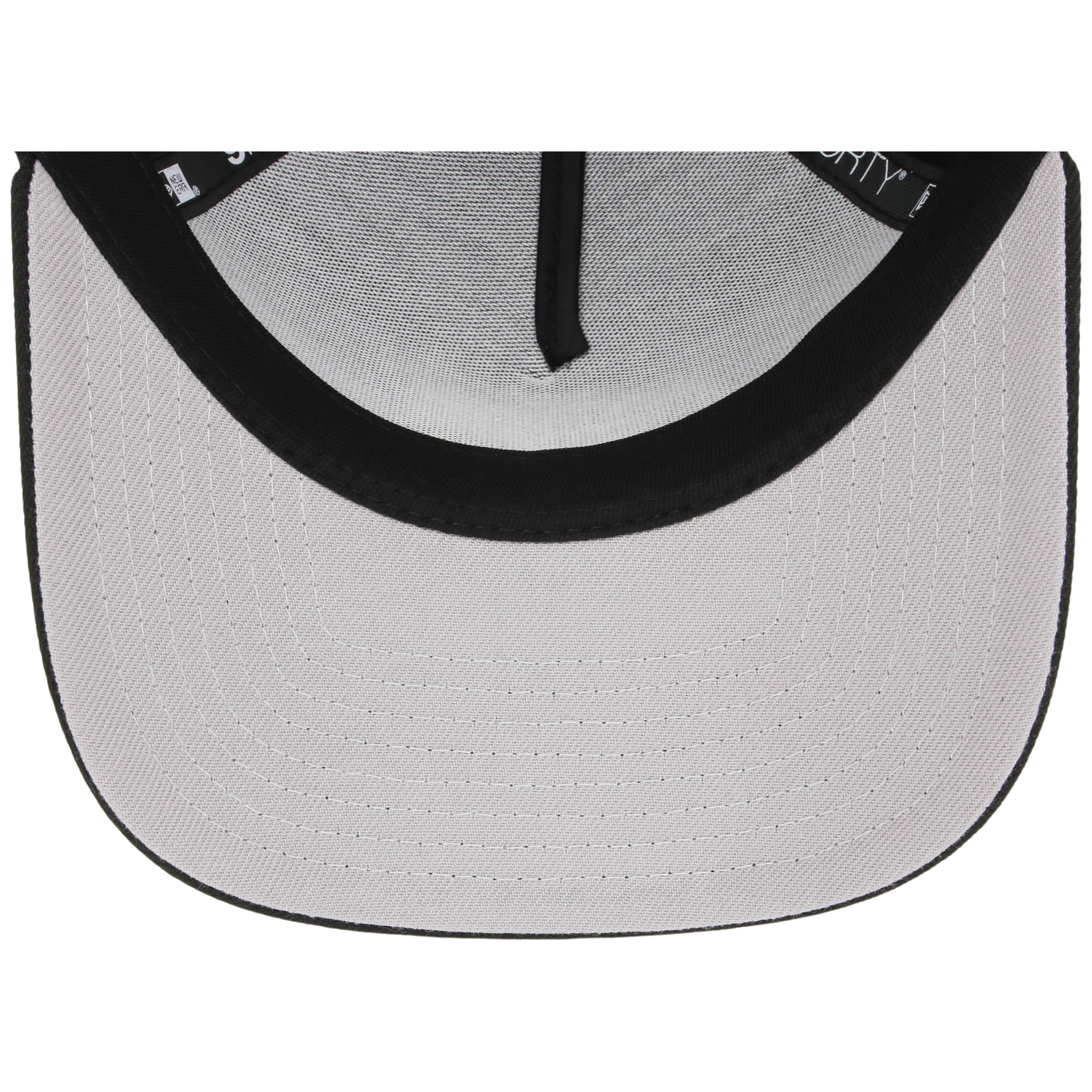 Toronto Blue Jays Toronto Crown the City - Liquid Titanium New Era 9FORTY (Black/Black)