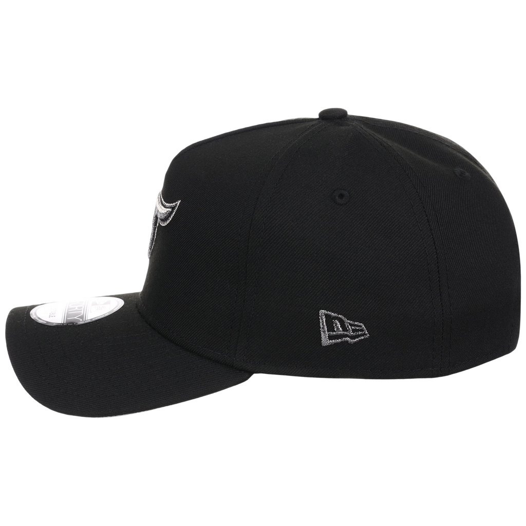 Toronto Blue Jays Toronto Crown the City - Liquid Titanium New Era 9FORTY (Black/Black)