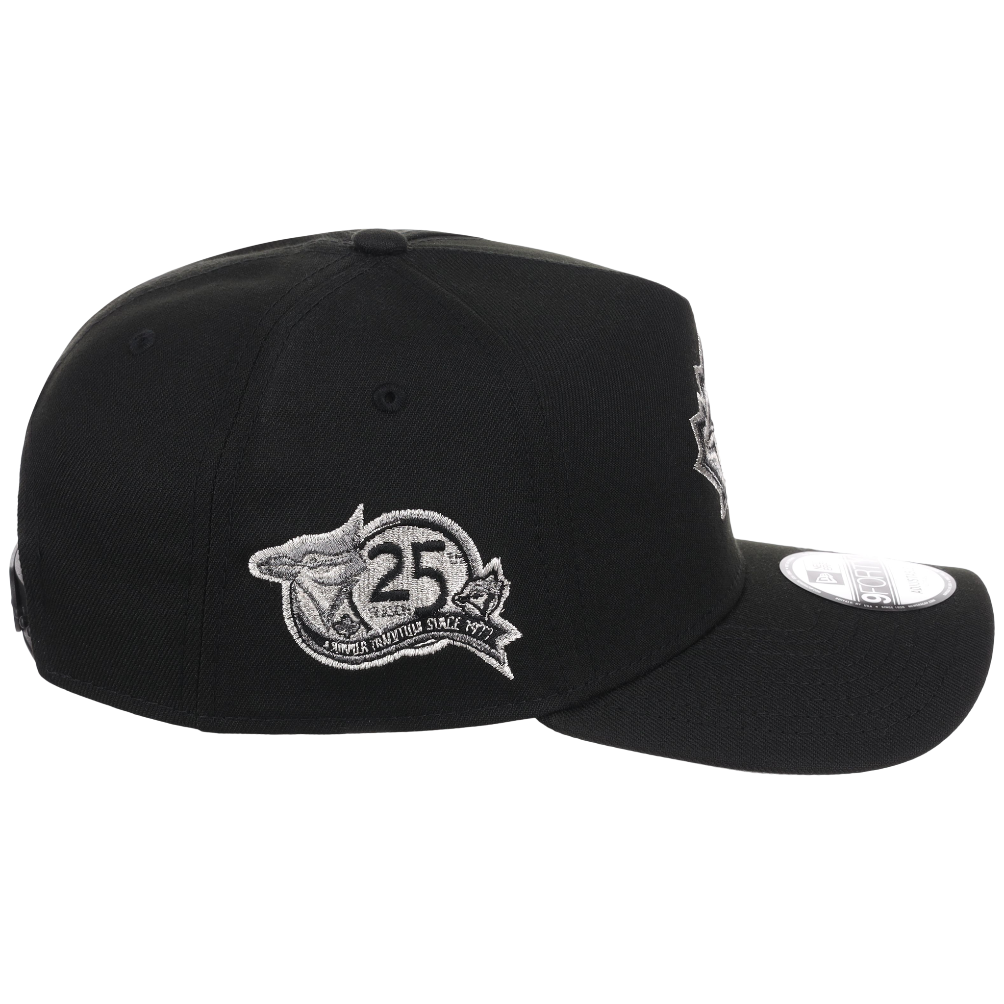 Toronto Blue Jays Toronto Crown the City - Liquid Titanium New Era 9FORTY (Black/Black)
