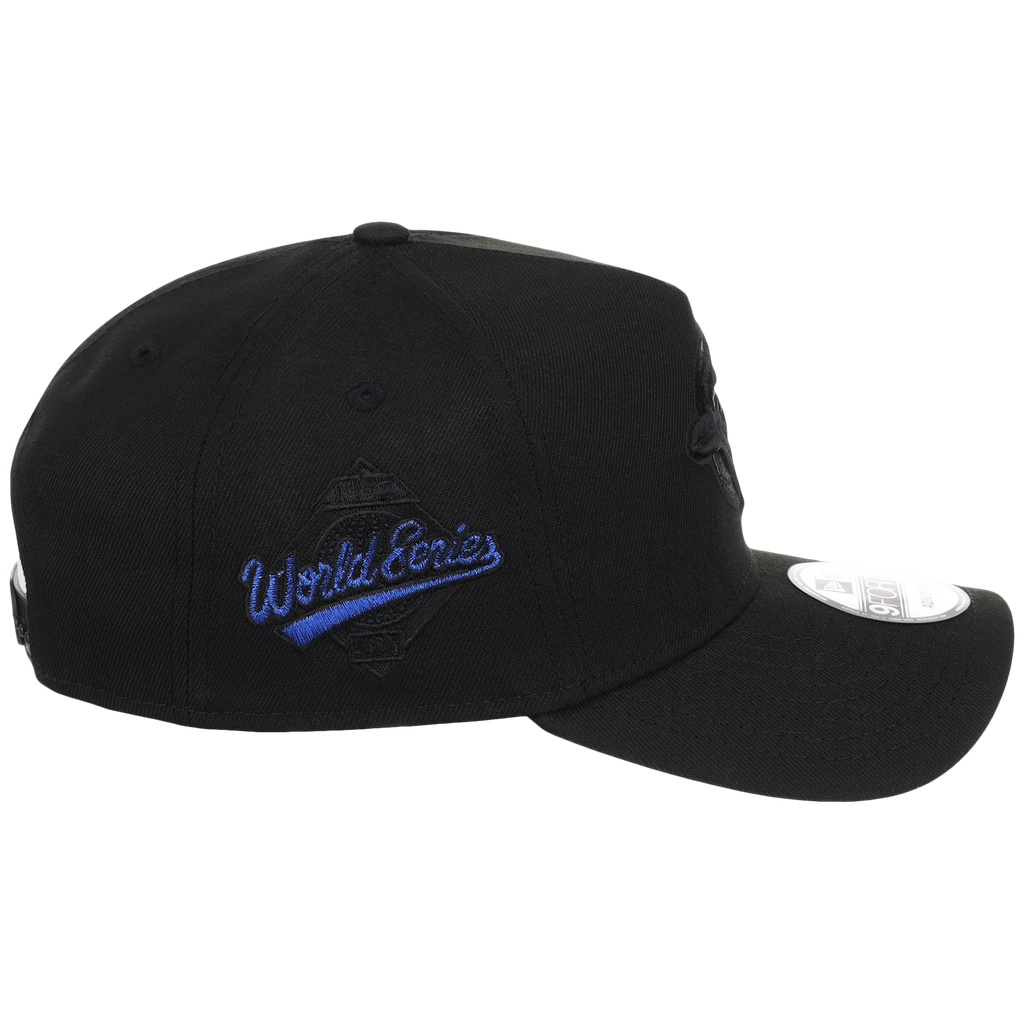 Toronto Blue Jays Toronto Crown the City - Black Pop Royal New Era 9FORTY (Black/Black)