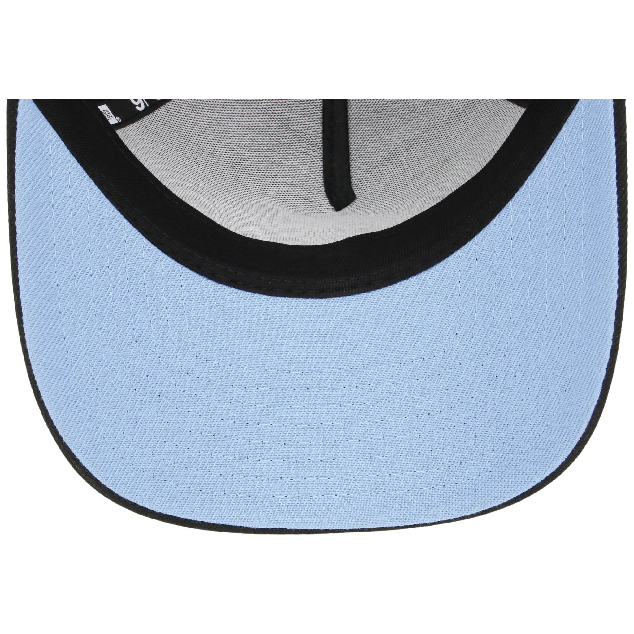 Toronto Blue Jays Toronto Crown the City - Black Pop Sky New Era 9FORTY (Black/Black)