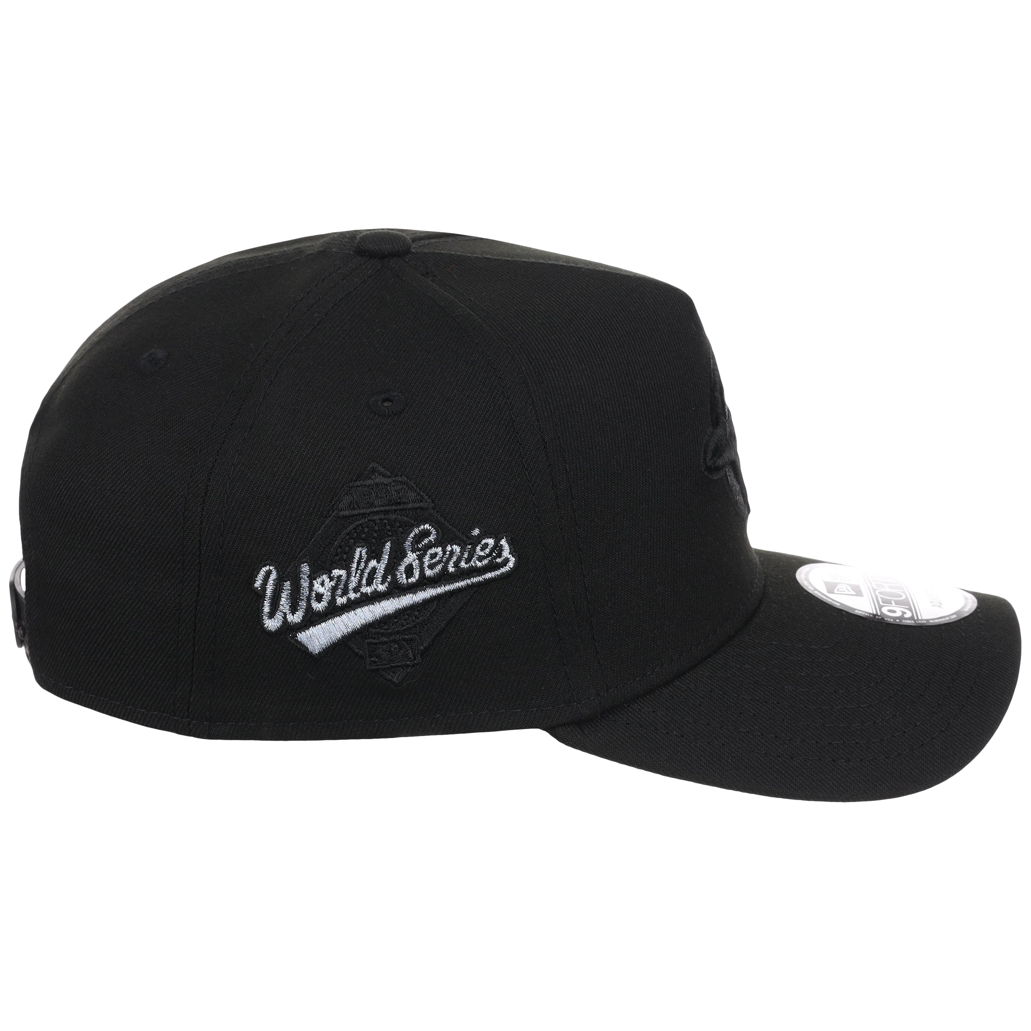 Toronto Blue Jays Toronto Crown the City - Black Pop Sky New Era 9FORTY (Black/Black)