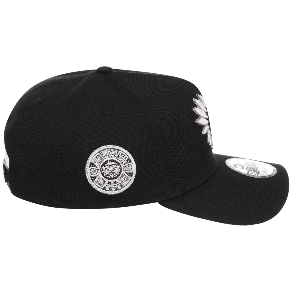 Crown the City: Mexico City - Aztec 2.0 New Era 9FORTY (Black/Black)