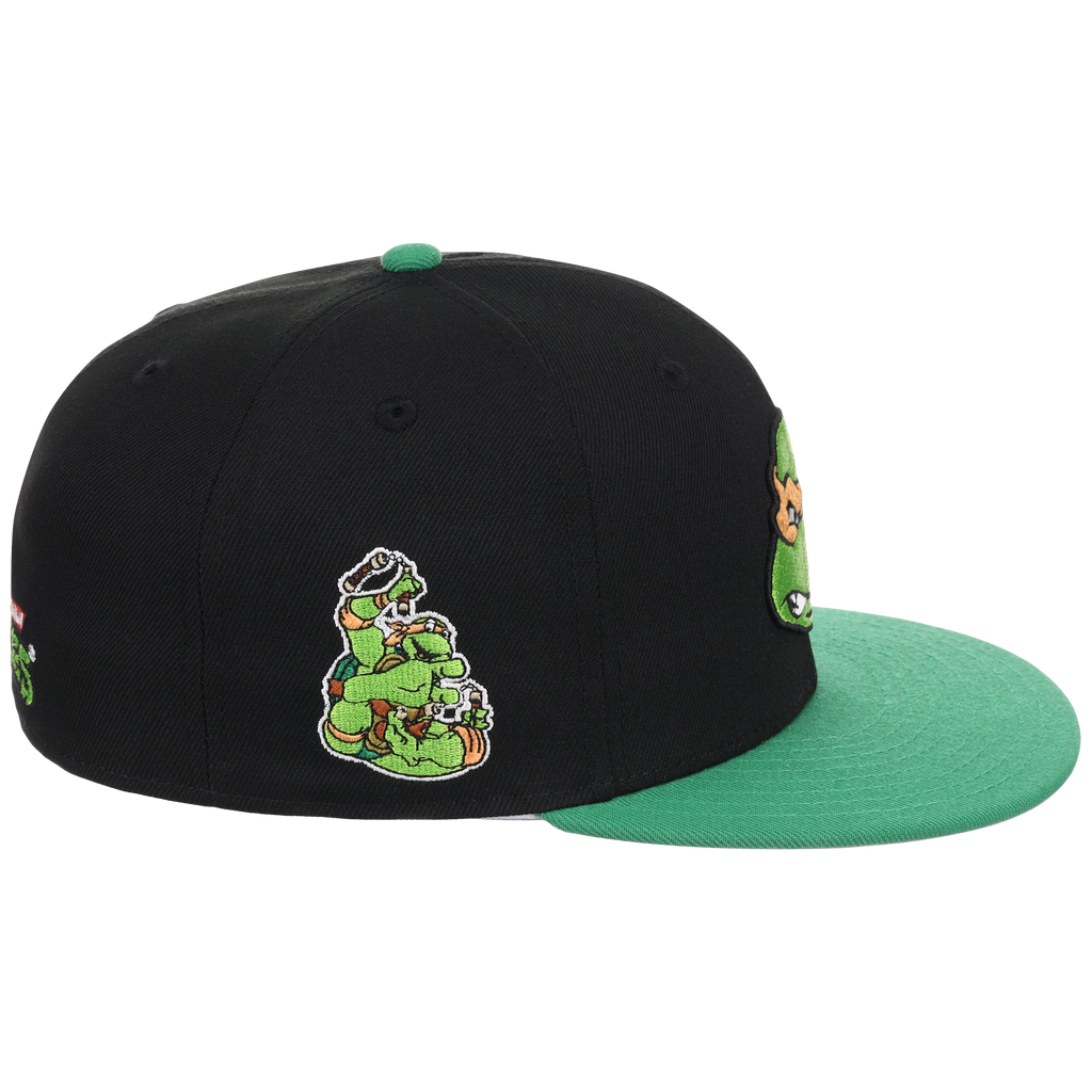 SATURDAY MORNING CARTOONS: TEENAGE MUTANT NINJA TURTLES - Michelangelo Turtles Fitted
