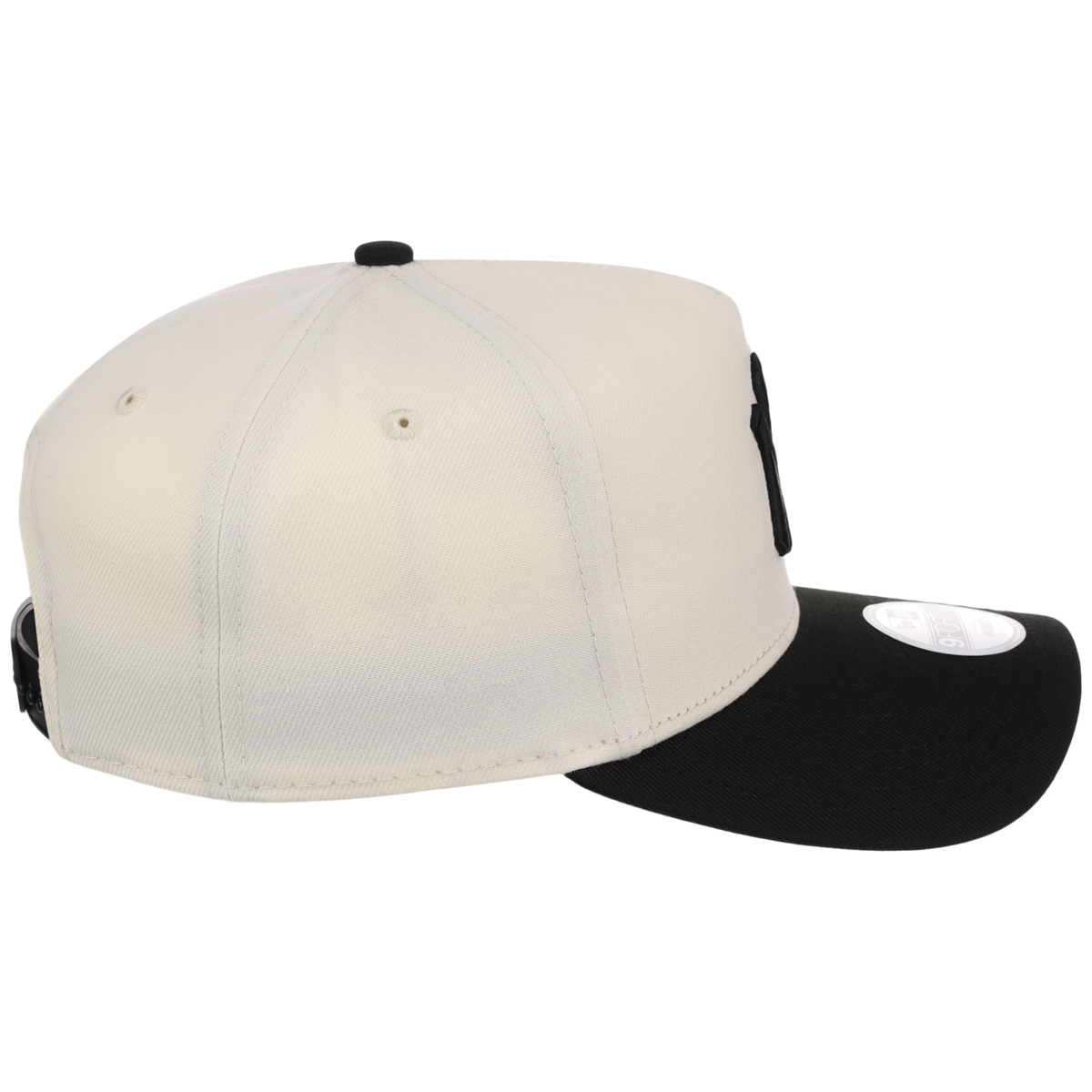 New York Yankees Women's New Era 9FORTY Chrome x Black A-Frame