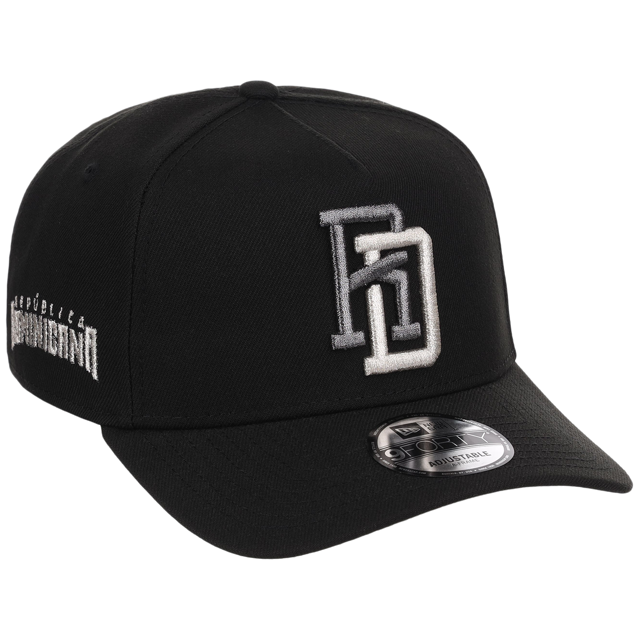 Crown the Country: Dominican Republic New Era 9FORTY Liquid Titanium