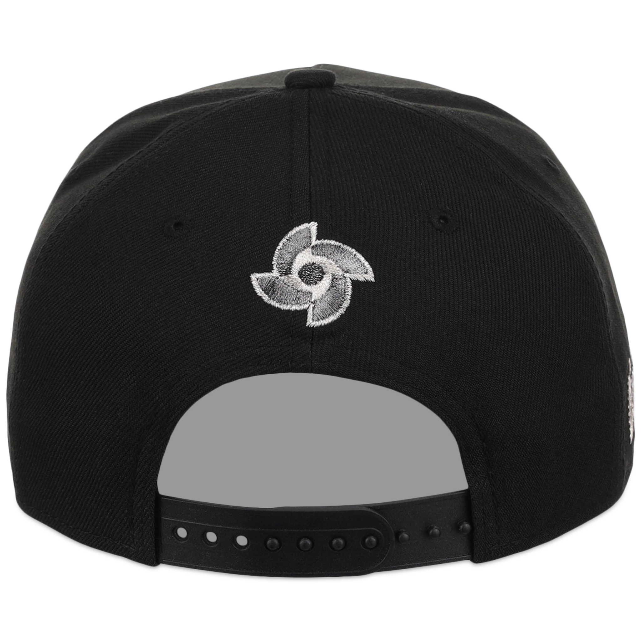 Crown the Country: Dominican Republic New Era 9FORTY Liquid Titanium