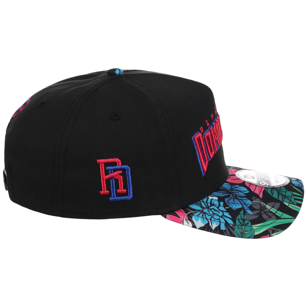 Dominican Republic Crown the Country: Dominican Republic New Era (Black/Floral)
