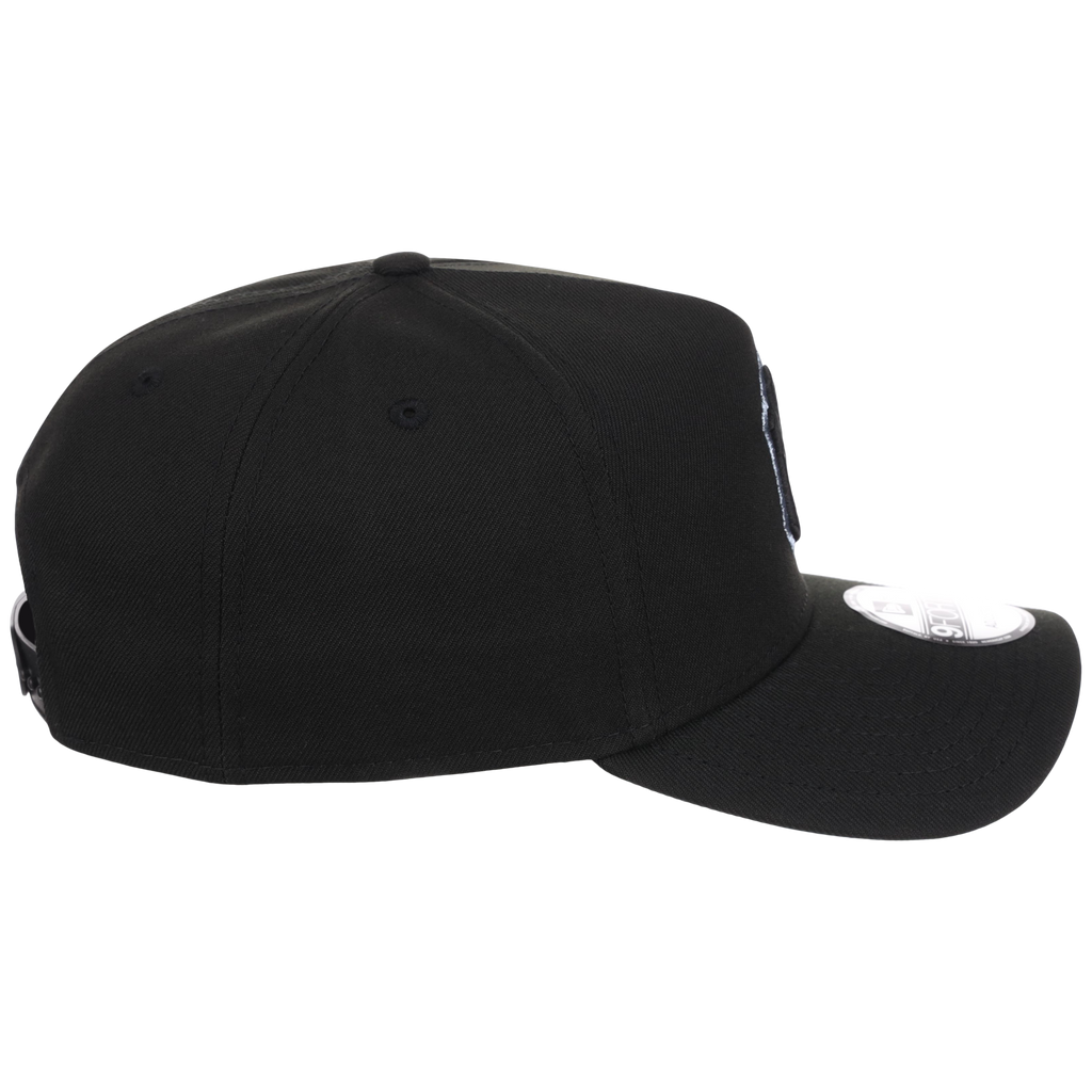New York Yankees MLB Black Sky FASHION CORE New Era 9FORTY A-Frame