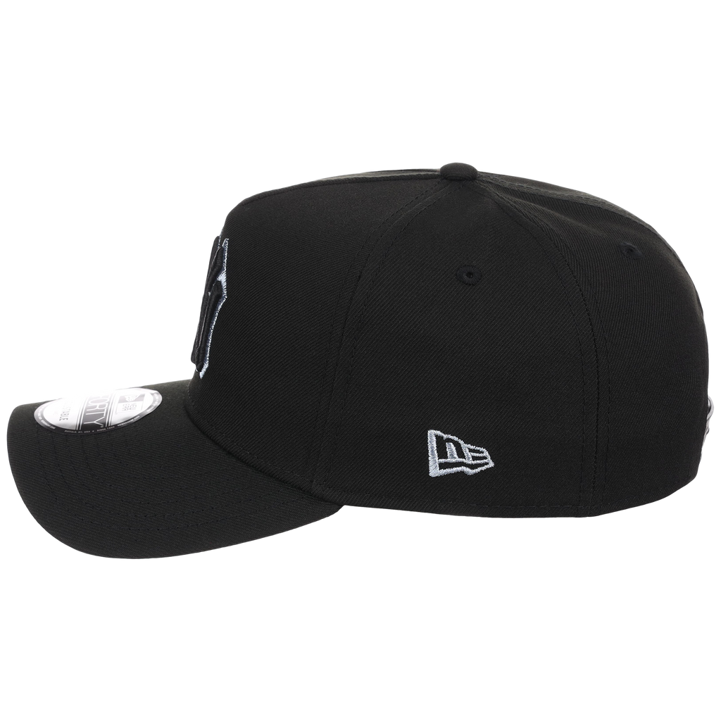 New York Yankees MLB Black Sky FASHION CORE New Era 9FORTY A-Frame